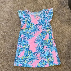 Lilly Pulitzer Girls Dress-Size S-dress was only worn once on a family vacation.